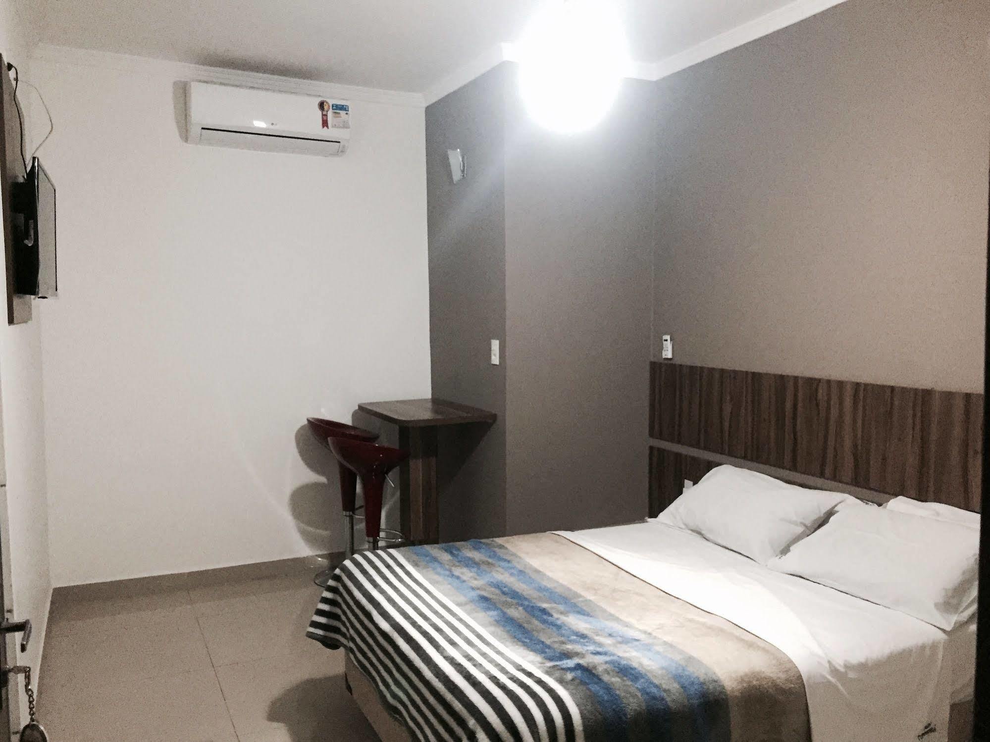 Hotel Tupinamba 瓜卢流斯 外观 照片