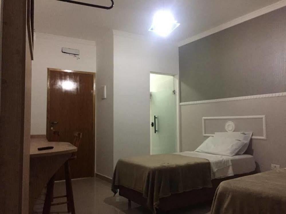 Hotel Tupinamba 瓜卢流斯 外观 照片
